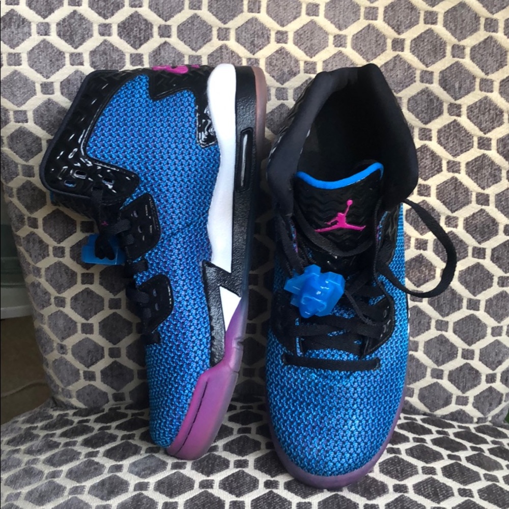 Nike Jordan youth size 7Y
